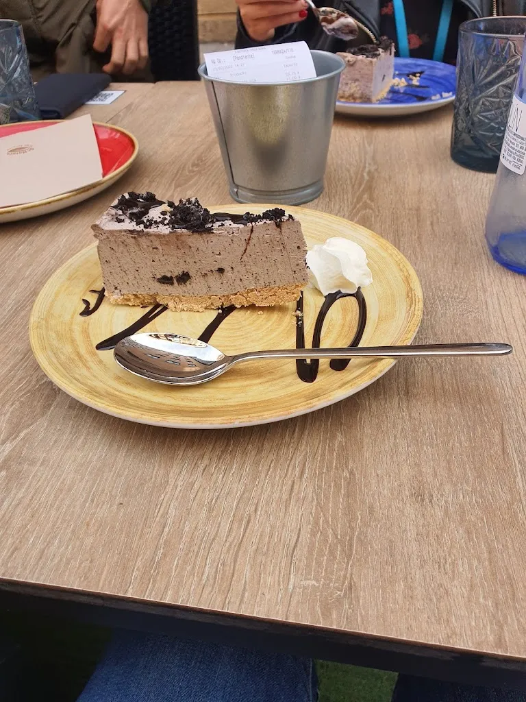 Menu_Trujillo Burgers Bustamante | Hamburguesas Atocha-Mendez Alvaro_Trujillo_image_9