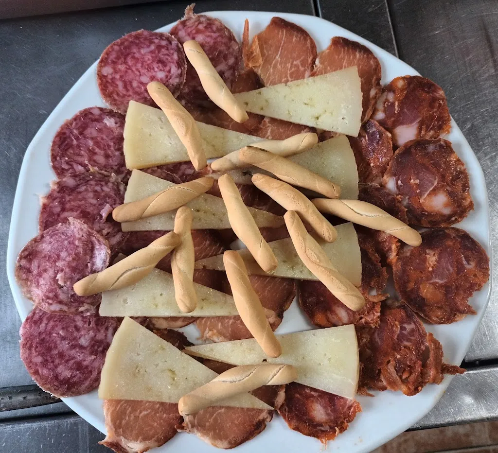 Menu_El farolillo_Valdehúncar_image_8