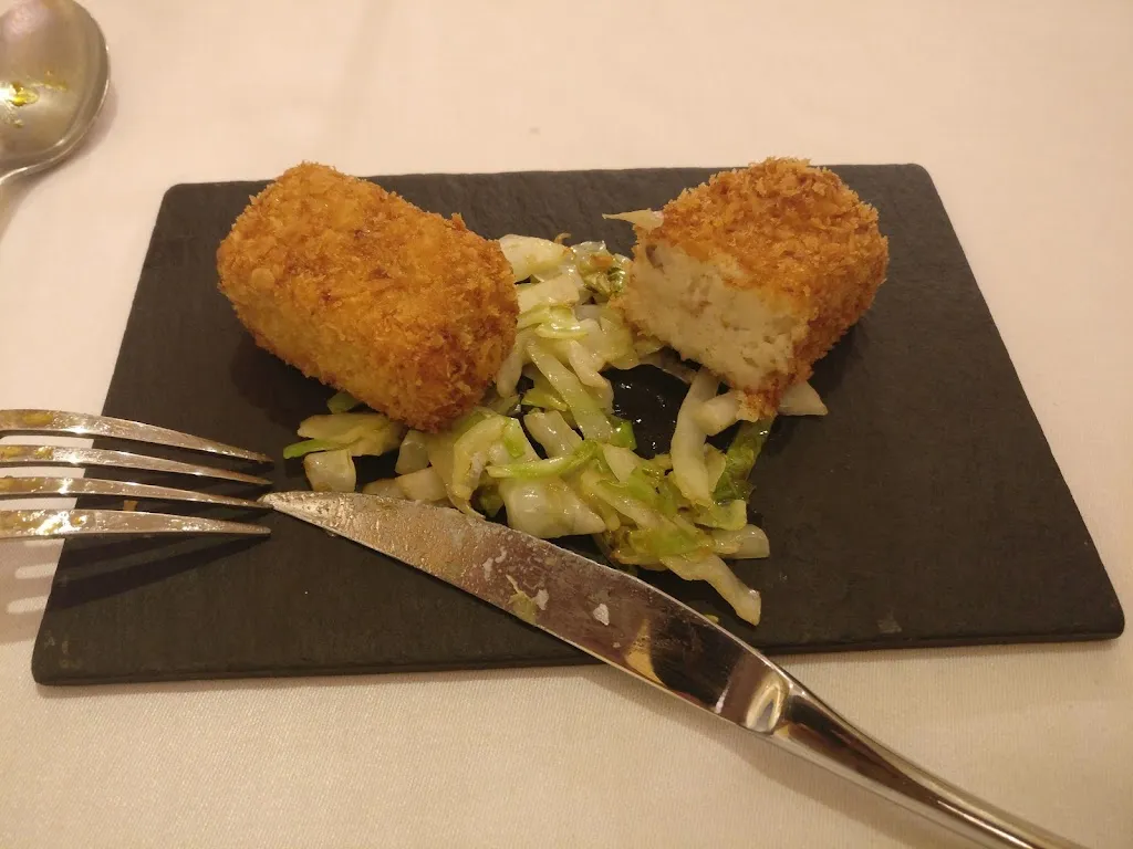 Amit Sarda_Bar restaurante Mesón El Sol_Albacete_recensione