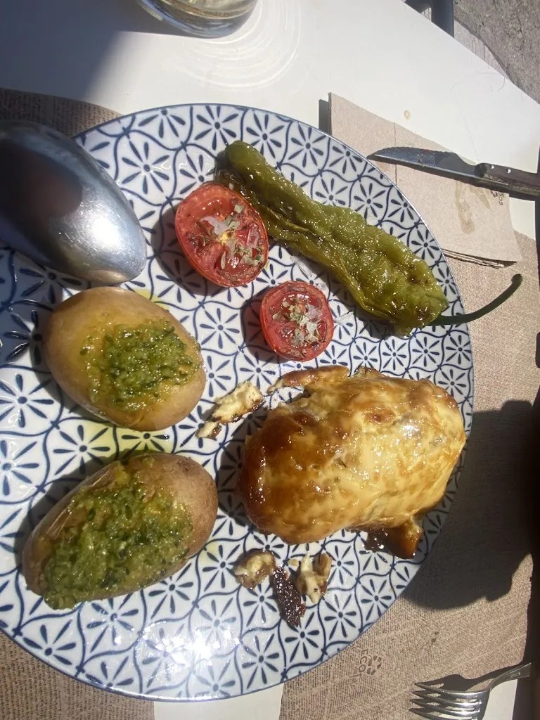 angel ramirez_Restaurante Casa Laura_Valverde del Fresno_review