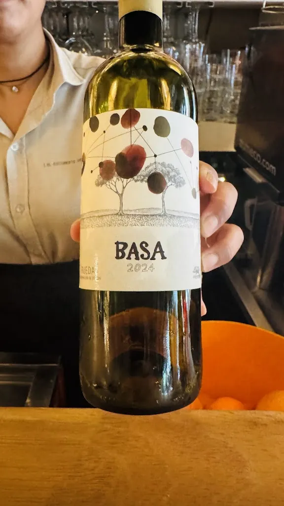 Dan Pooler_El Escondite de Villanueva l Restaurante Barrio Salamanca_Villanueva de la Sierra_review