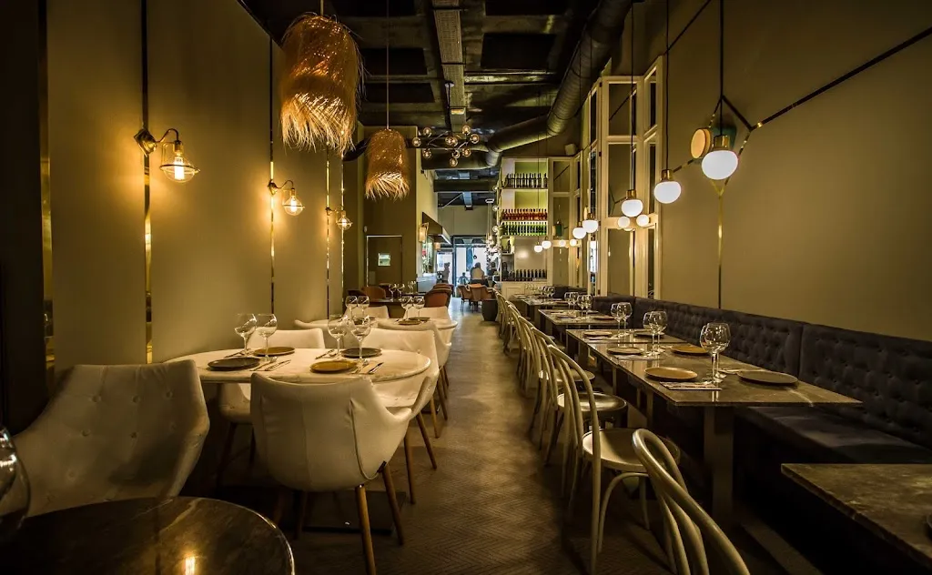 El Escondite de Villanueva l Restaurante Barrio Salamanca restaurant in Villanueva de la Sierra