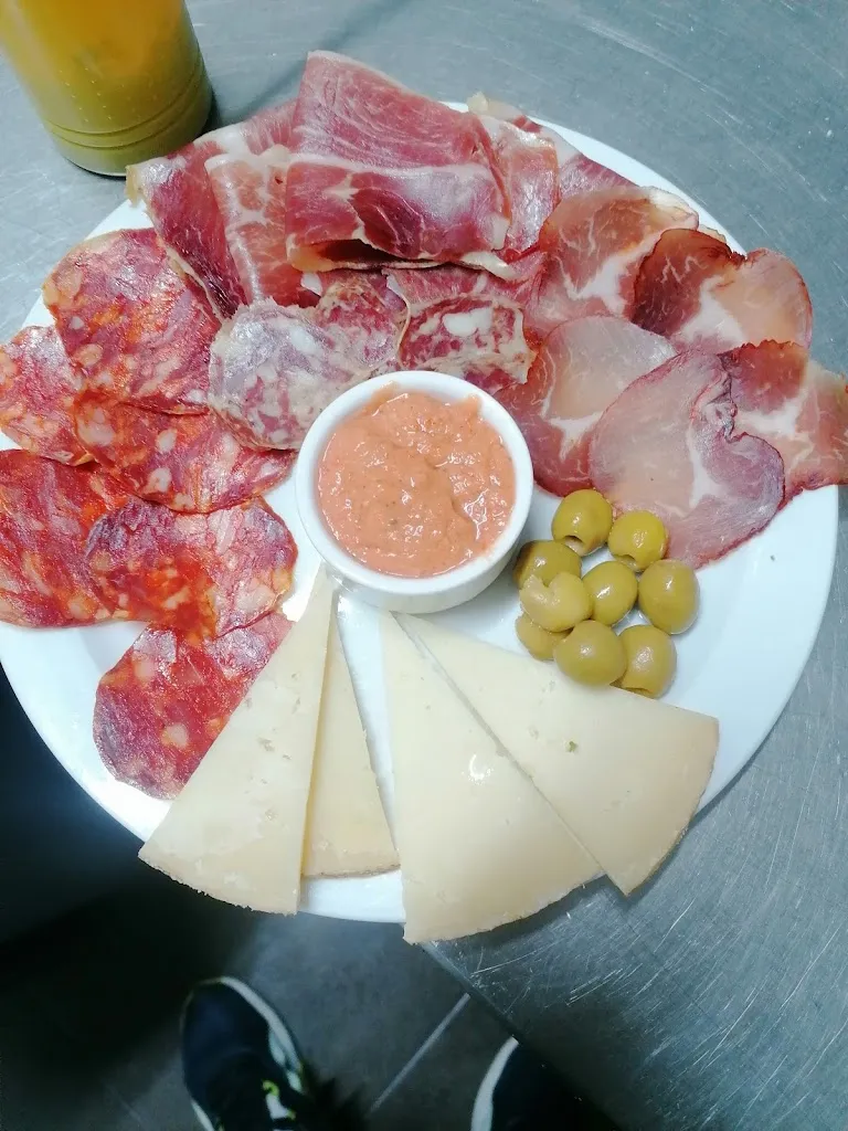 El Chiringuito_Villar del Pedroso_slider_image_2