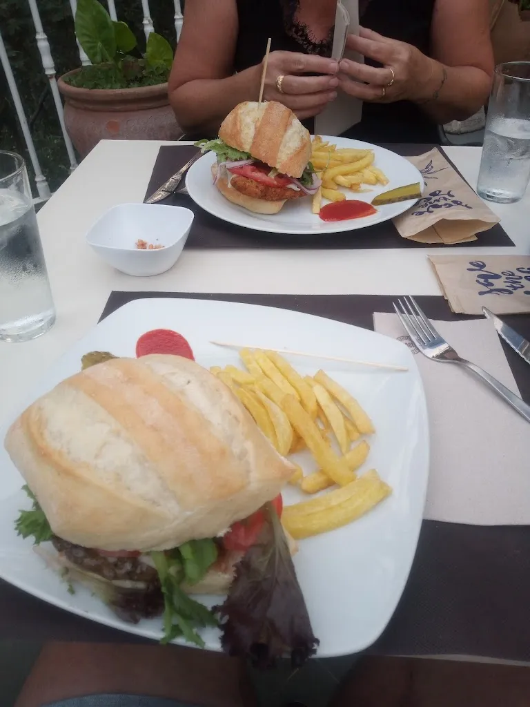 Menu_RESTAURANTE LA PARECILLA_Villanueva de la Vera_image_1