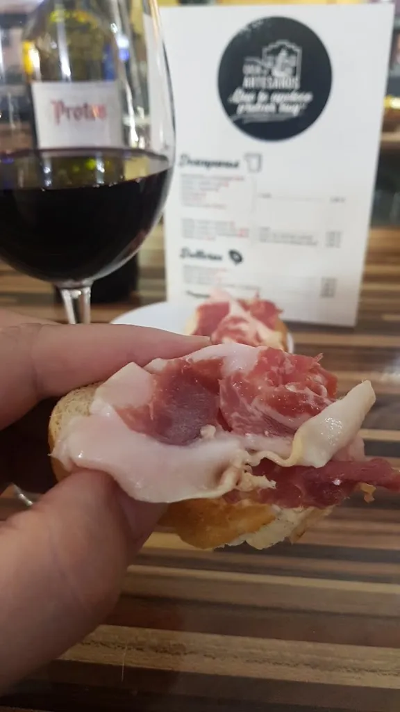 Menu_Café Bar Artesanos_Valencia de Alcántara_immagine_7