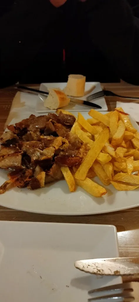 Loli Moreno_Bar EL COFRE_Valencia de Alcántara_recensione