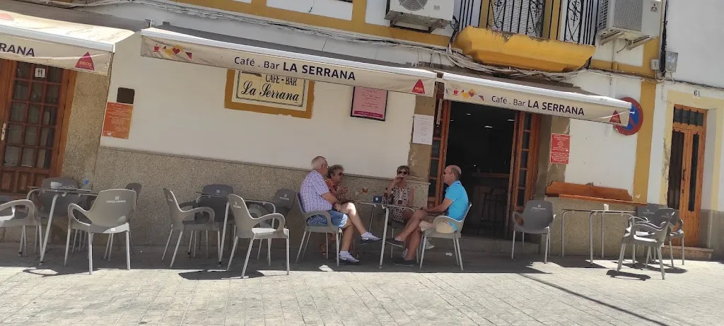Pensión Bar La Serrana_Valencia de Alcántara_slider_image_3