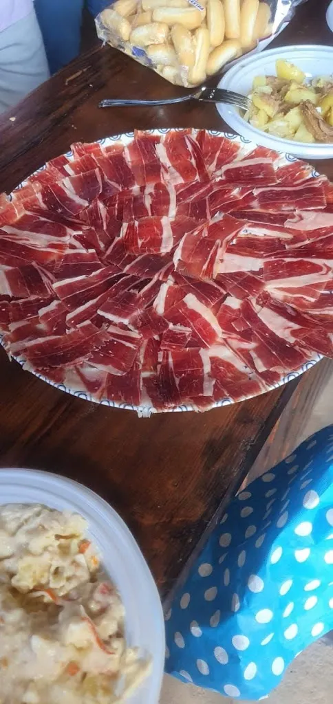 Lucia_Ibéricos Señorón - Jamones y Embutidos de Extremadura_Valencia de Alcántara_review