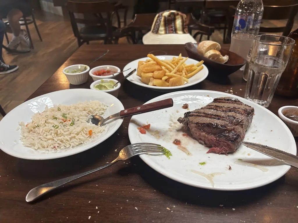 S.R. Wen_Restaurante El Arriero_Santa Cruz de la Sierra_review