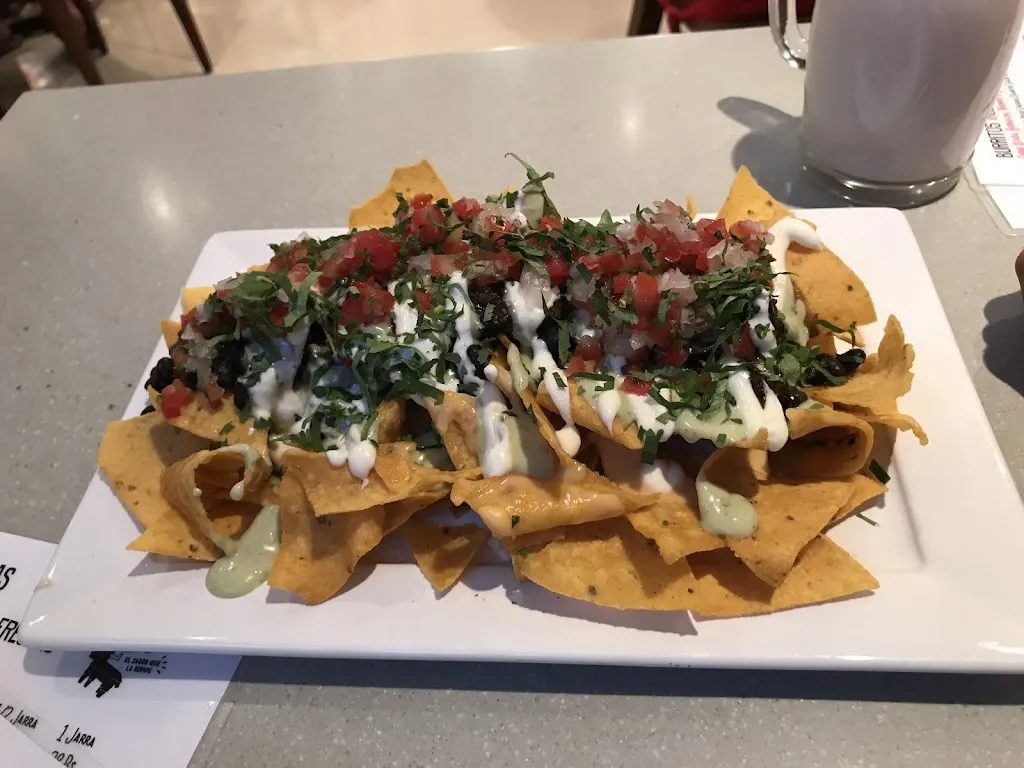 Mario Alberto Luna Terán_Piñata Wey_Santa Cruz de la Sierra_review