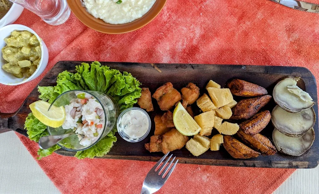 Virginia_Casa del Camba Urubó_Santa Cruz de la Sierra_review