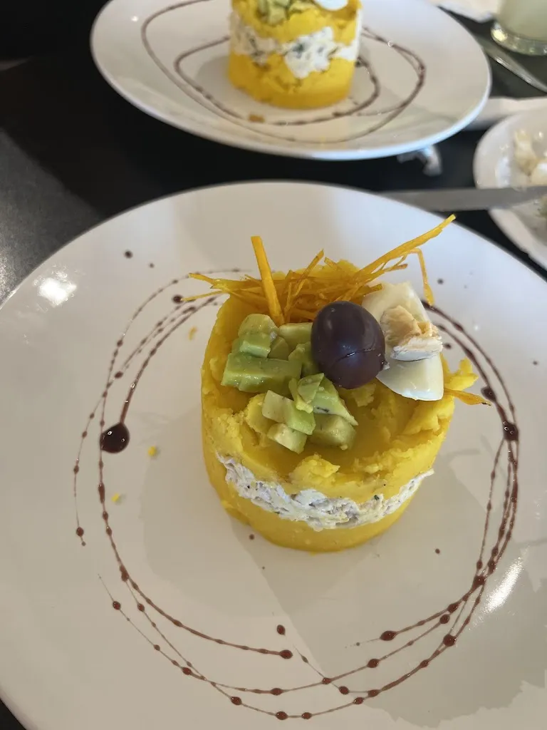 Dayana Jimenez_Ines España Bistro - Las Brisas_Santa Cruz de la Sierra_review