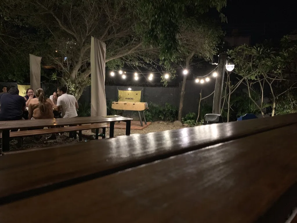 Rodrigo Rivera_PATIO MADERA - URBARI_Santa Cruz de la Sierra_review