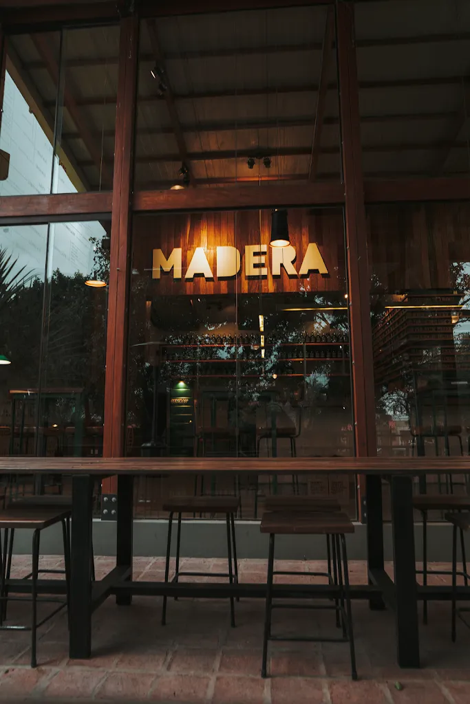 PATIO MADERA - URBARI ristorante a Santa Cruz de la Sierra