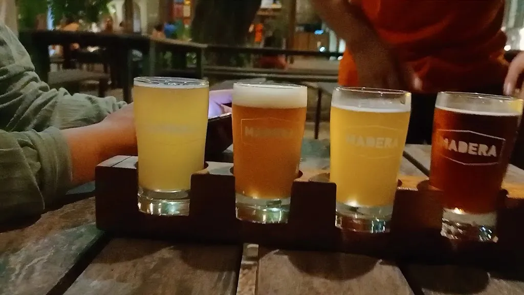 PATIO MADERA - URBARI_Santa Cruz de la Sierra_slider_image_2