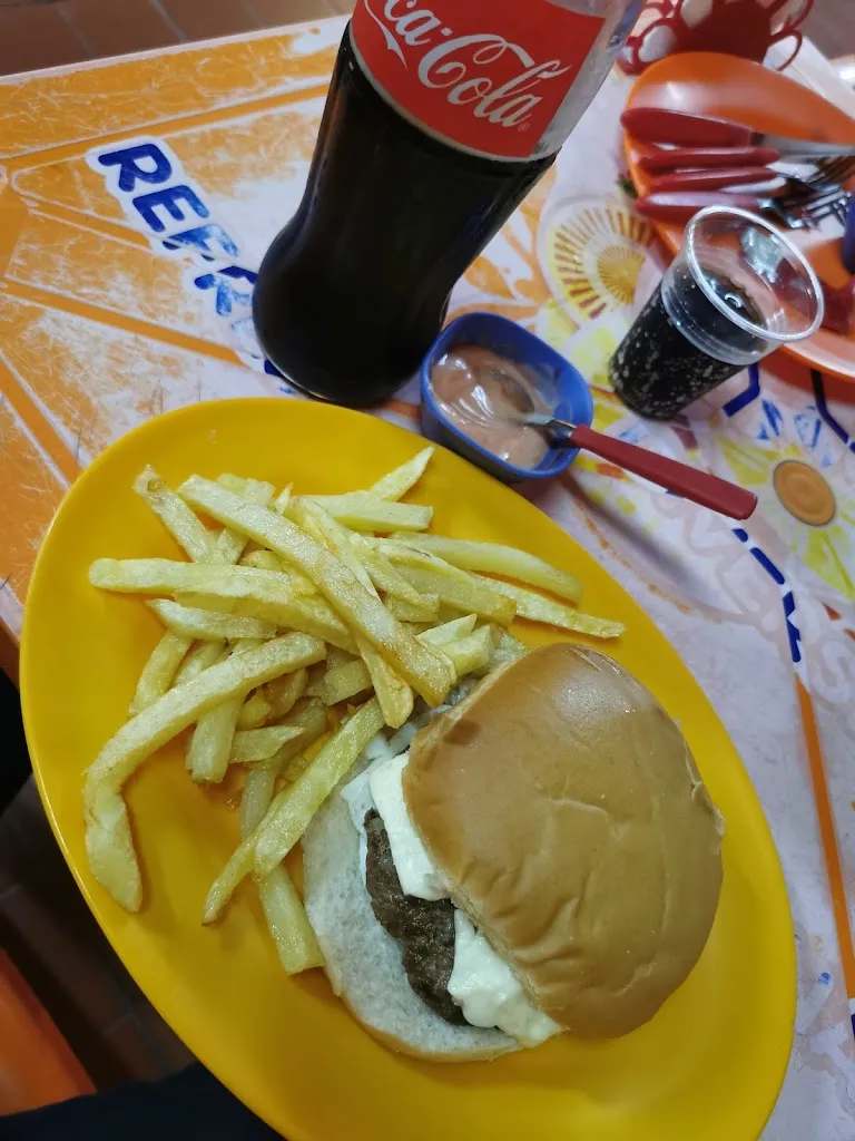 Menu_Happy Burger_Santa Cruz de la Sierra_immagine_4