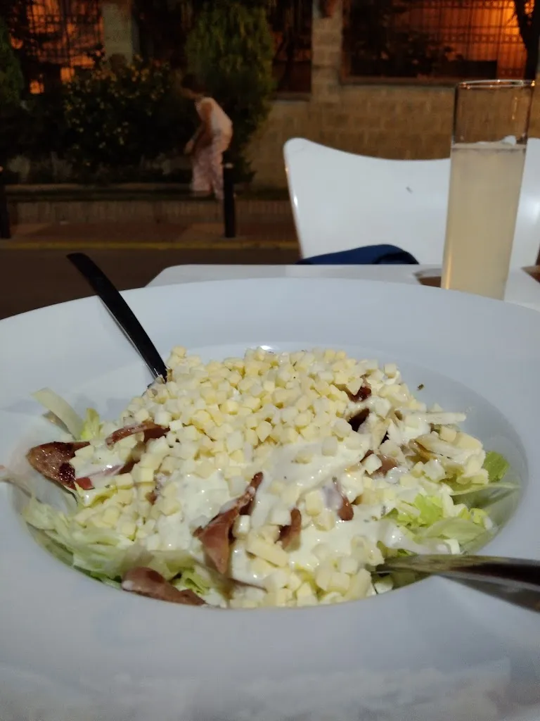 Martin M_Pizzeria Manolin_Alcalá del Valle_review