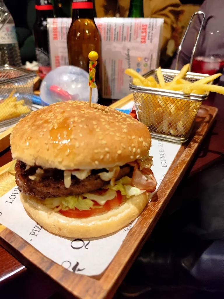 Pizzeria Pub Quevedo_Alcalá del Valle_slider_image_2