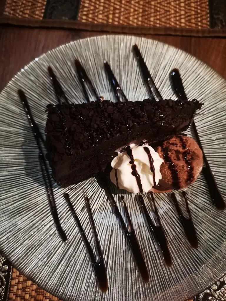 Ana AG_Restaurante Aroy Thai _Zorita_review