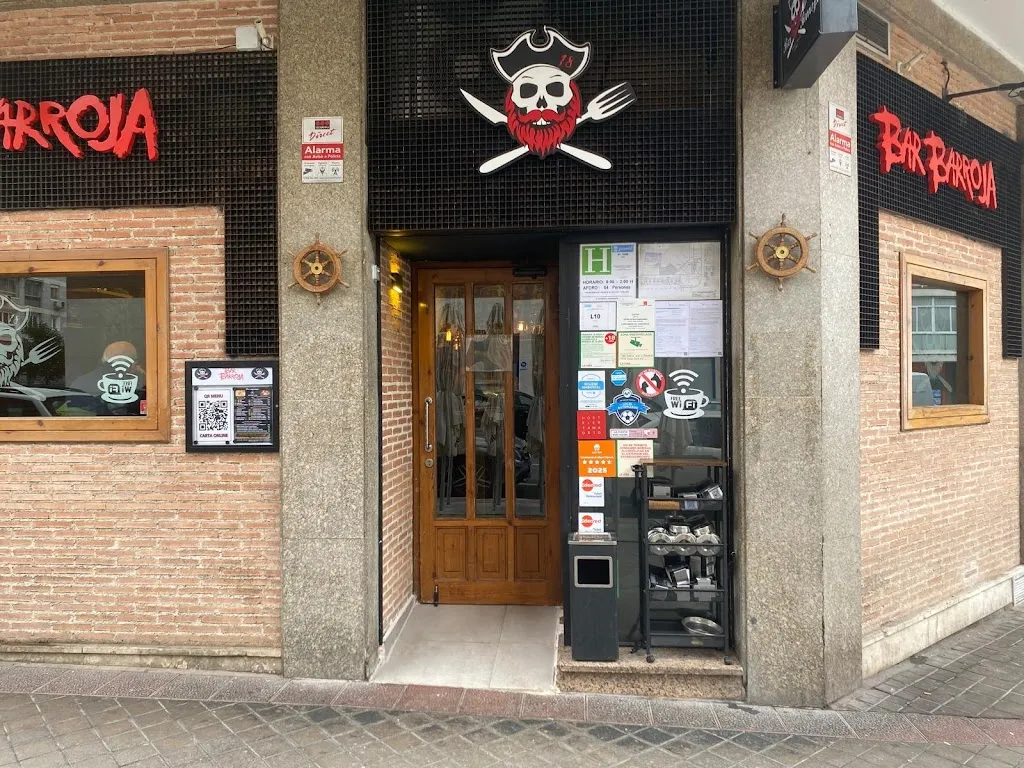 BAR BARROJA restaurant in Zorita