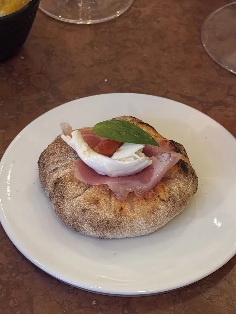 iria saleiro_Ozio Gastronómico l Restaurante Italiano Tetuan_Zorita_review