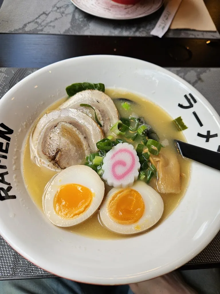 Menu_Hello Sushi Ramen_Zorita_image_5