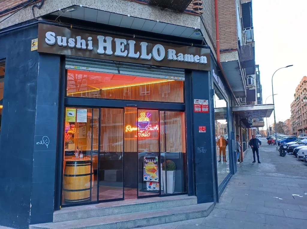 Hello Sushi Ramen restaurant in Zorita