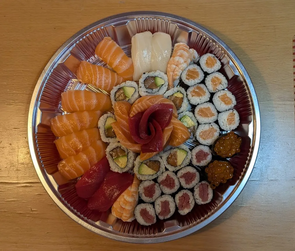 Hello Sushi Ramen_Zorita_slider_image_3