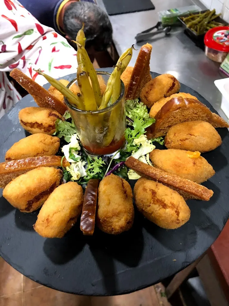 Restaurante el parque Zorita_Zorita_slider_image_2