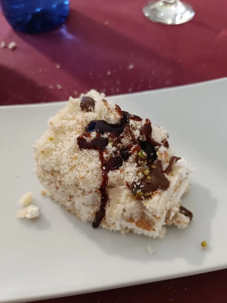 JUAN ELOY GONZALEZ DE EIRIS ARMENTEROS_El Parador de Zorita_Zorita_review