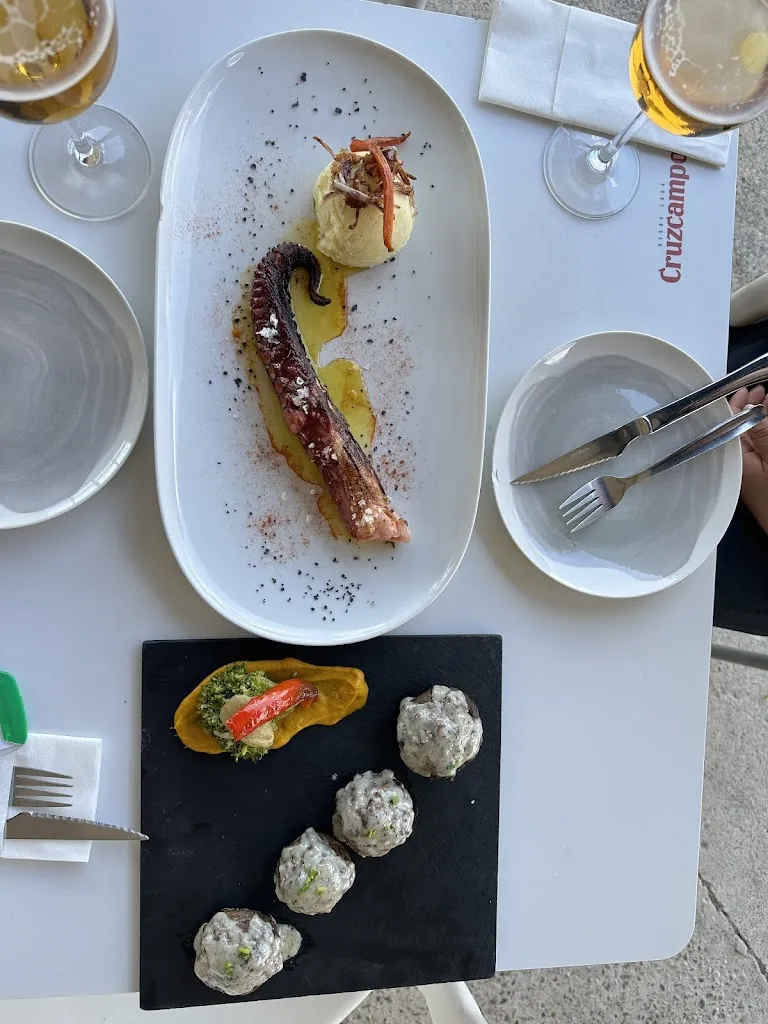 Phillip Kim _Venta Cruce De Los Santos_Alcalá de los Gazules_review