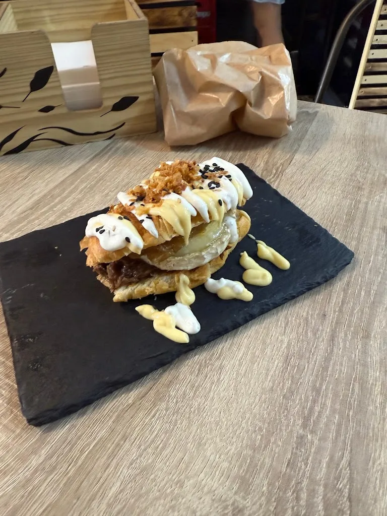 Belen Navas_La Reinventá_Alcalá de los Gazules_recensione