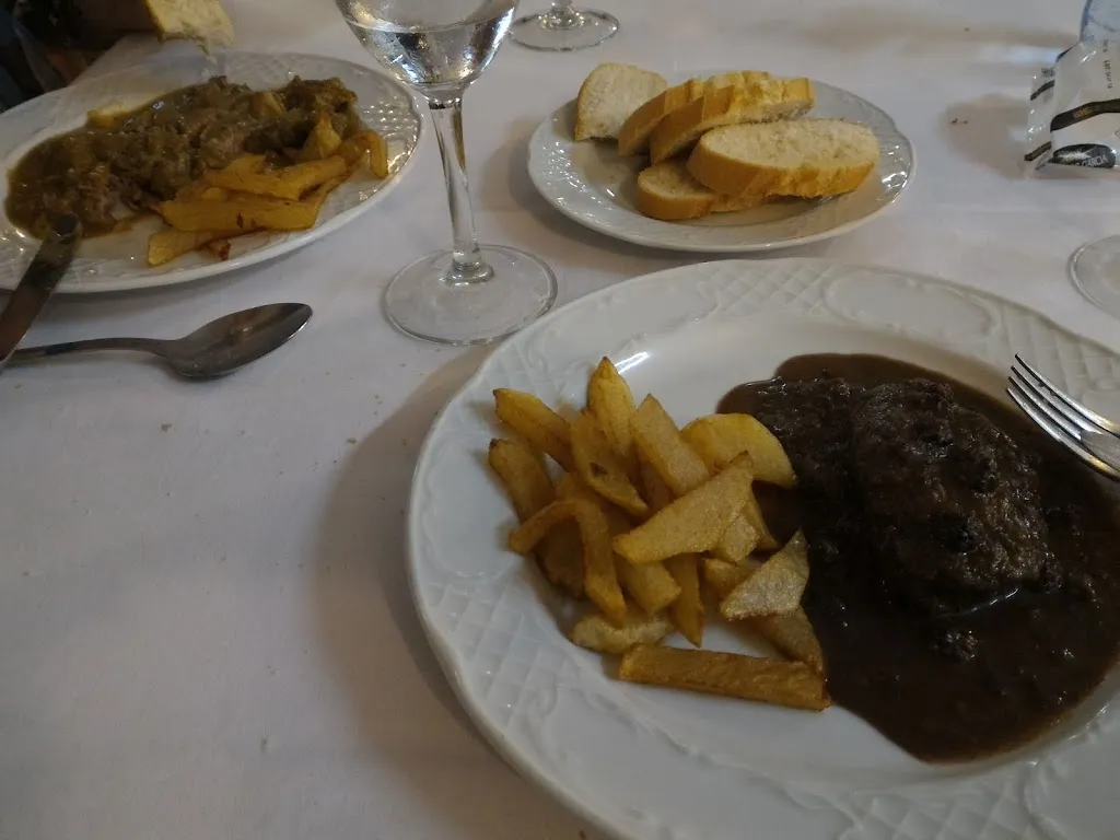 Eloy Campos_Hostal Restaurant Pizarro_Alcalá de los Gazules_review