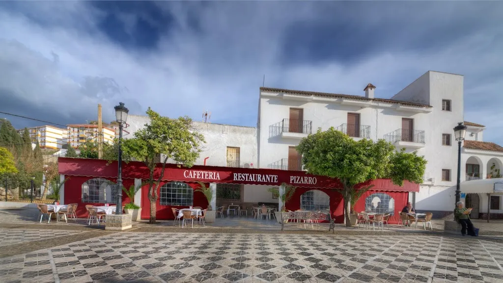 Hostal Restaurant Pizarro restaurant in Alcalá de los Gazules