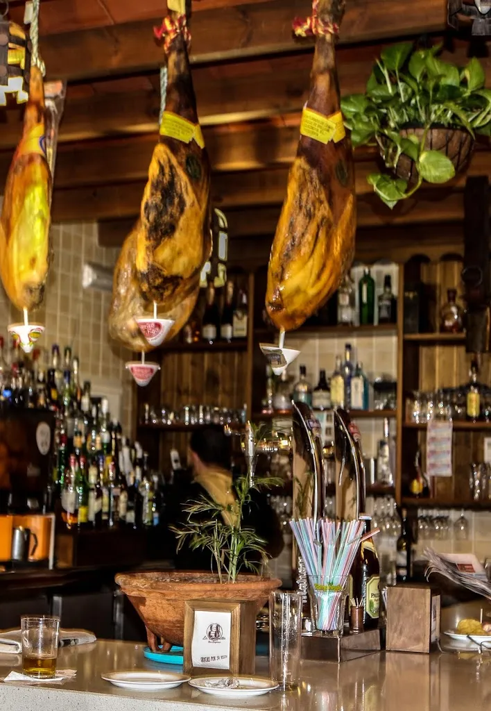 Bar La Bodeguita_Algodonales_slider_image_2