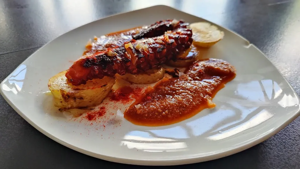 El Nido del Segura Bar Restaurante_Bogarra_slider_image_2