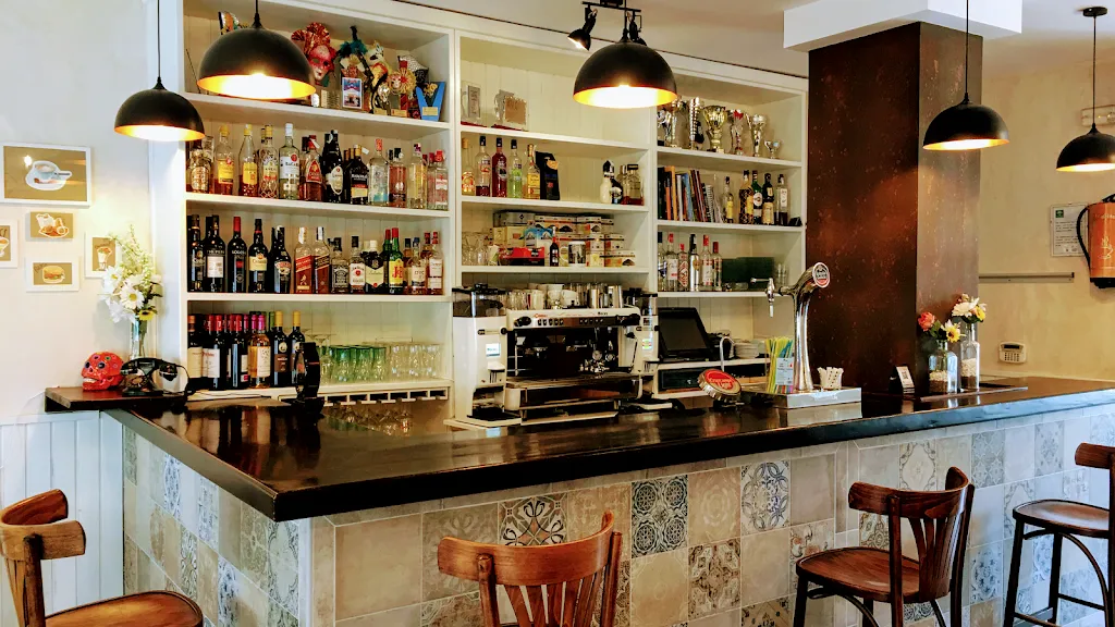 Bar restaurante El Cafelito restaurant in Benalup-Casas Viejas