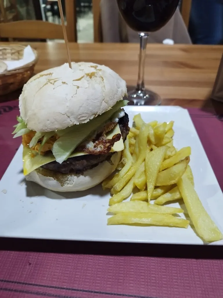 Juan Miguel Beato Lorenzo_Bar Oze Mari_Benalup-Casas Viejas_Bewertung