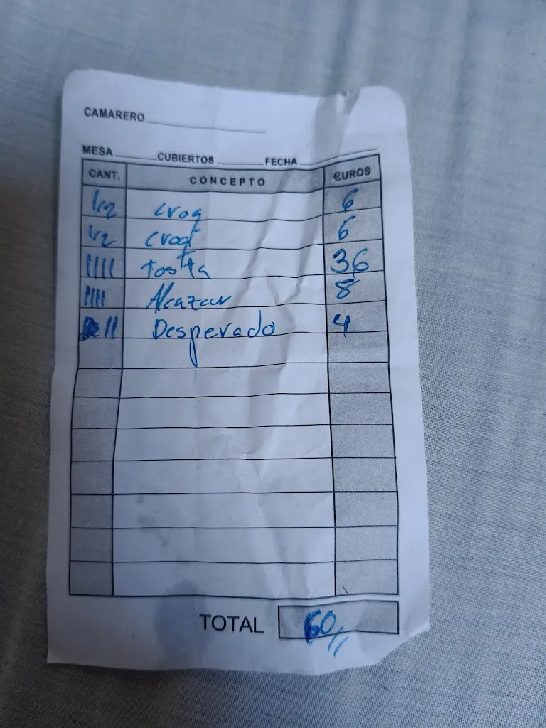 Juancarlos Coto_Cá Faraña_Benalup-Casas Viejas_review