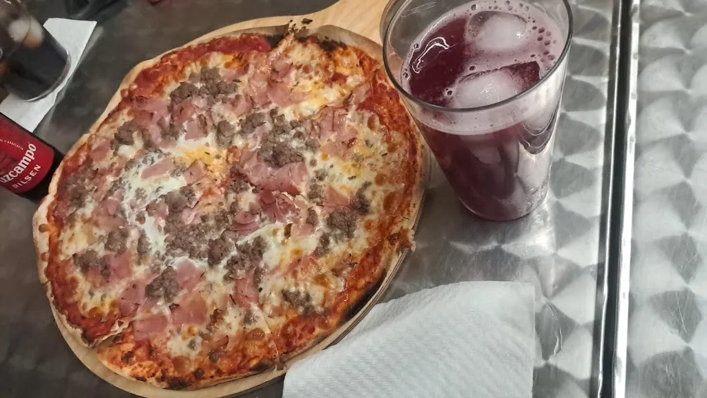 Menu_Pizzeria La Bodeguita_Benalup-Casas Viejas_image_8