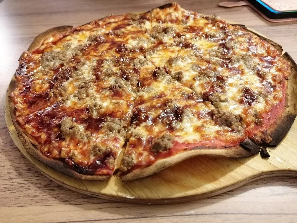 Trianero Muniz_Pizzeria La Bodeguita_Benalup-Casas Viejas_review