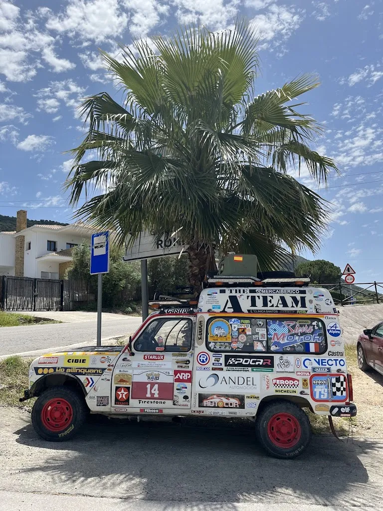 Thu Huyền_Restaurante Los Nogales_Bosque El_review