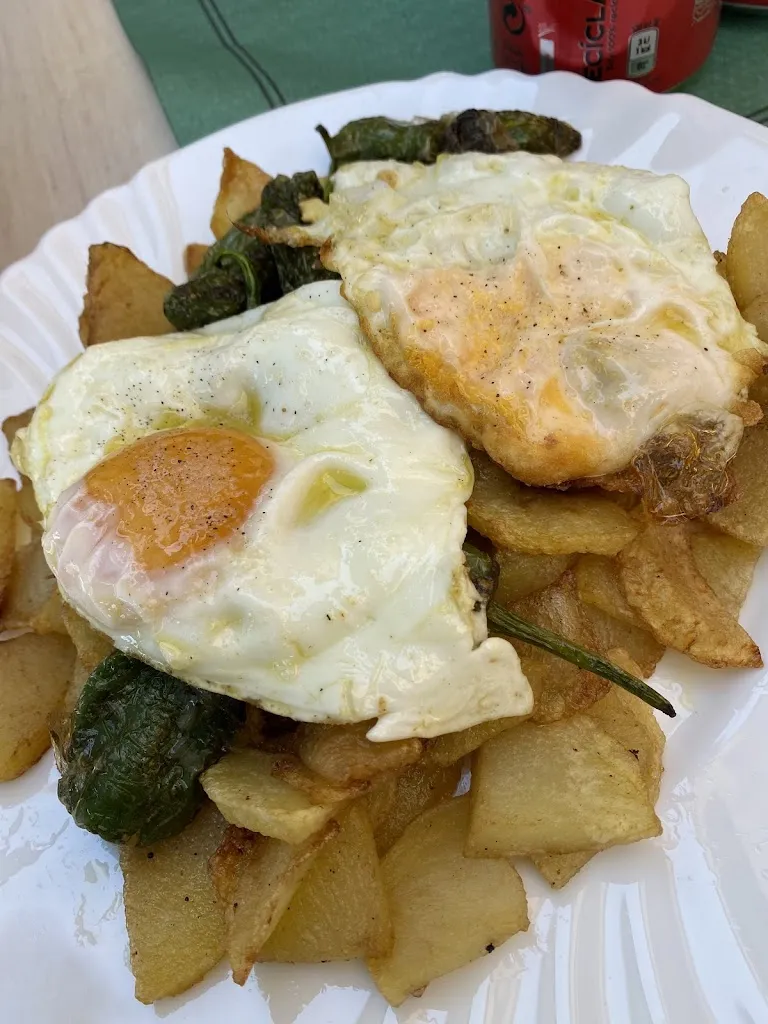 Ana Conda_Bar del Pensionista_Bogarra_review