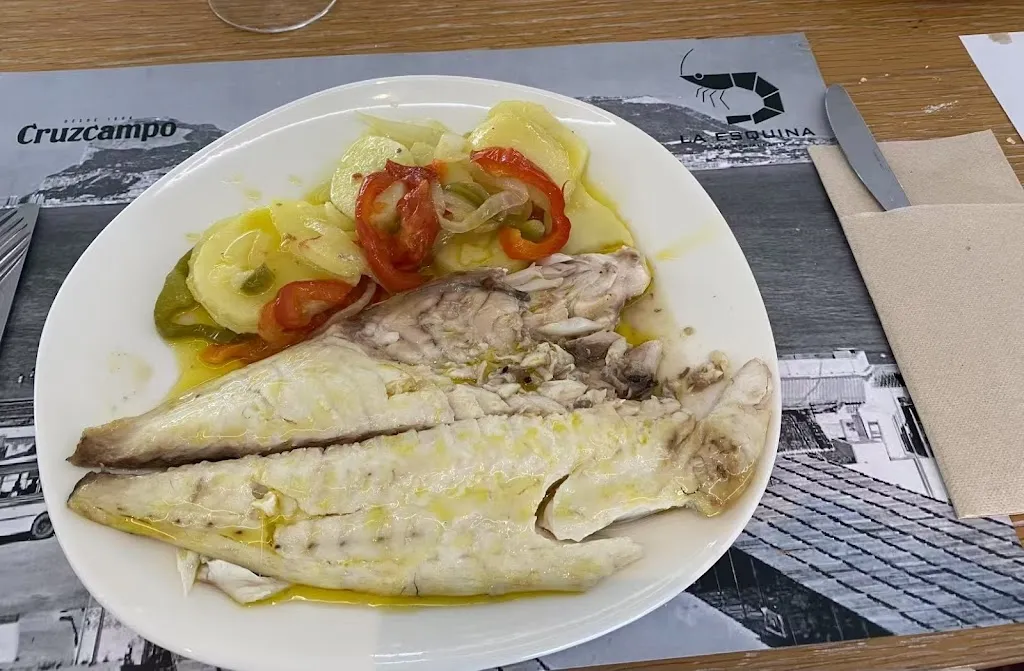 Echo Bai_La Esquinita_Algeciras_review