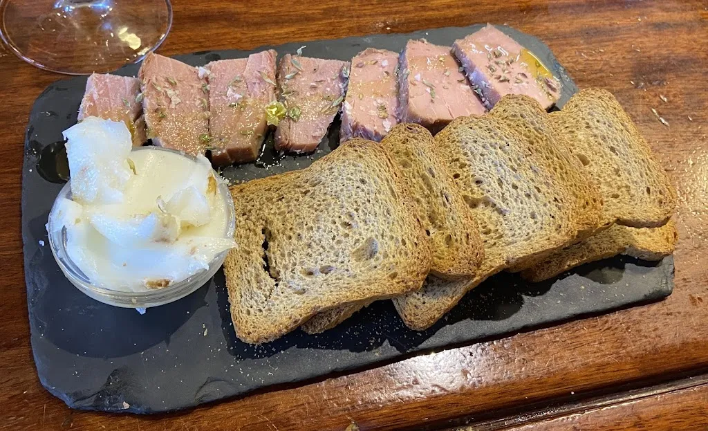 Savvas Papasavvas_Meson Las Duelas_Algeciras_review