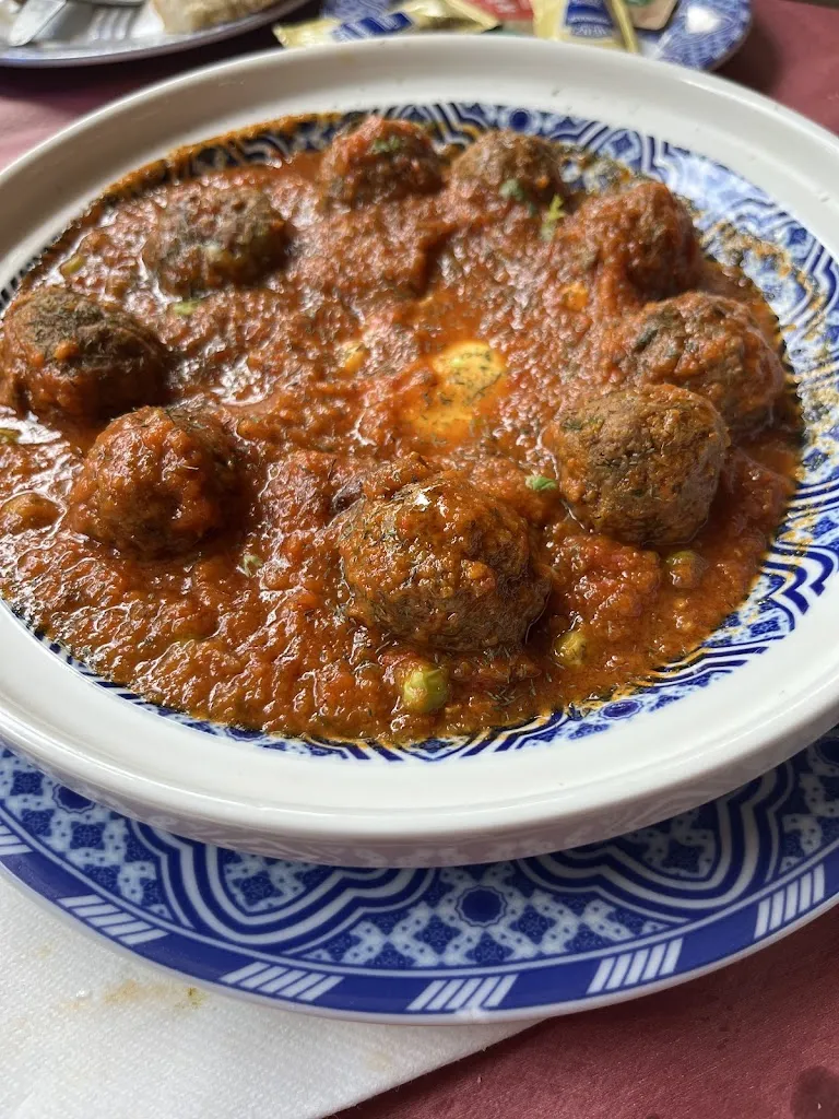 Ouss J_EL EMBAJADOR_Algeciras_recensione