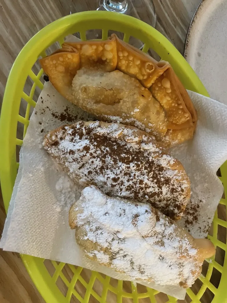 Cleo Decoster_El Querido_Algeciras_review