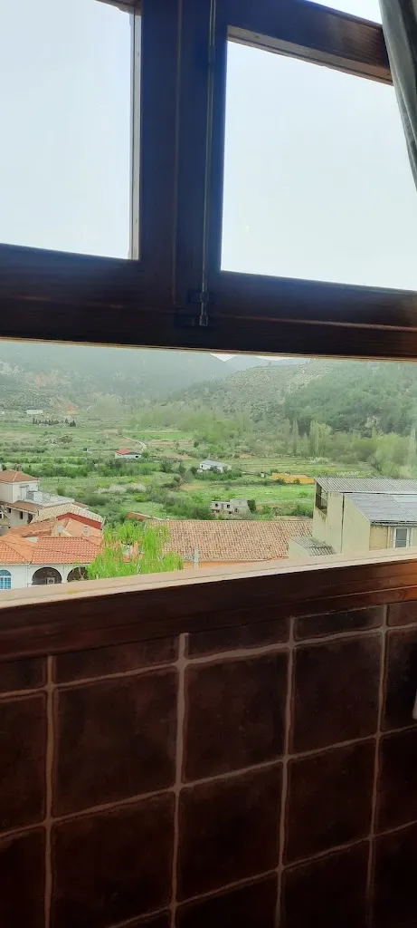 Ana Navarro Artigao_Bar Mesón El Cazador_Bogarra_review