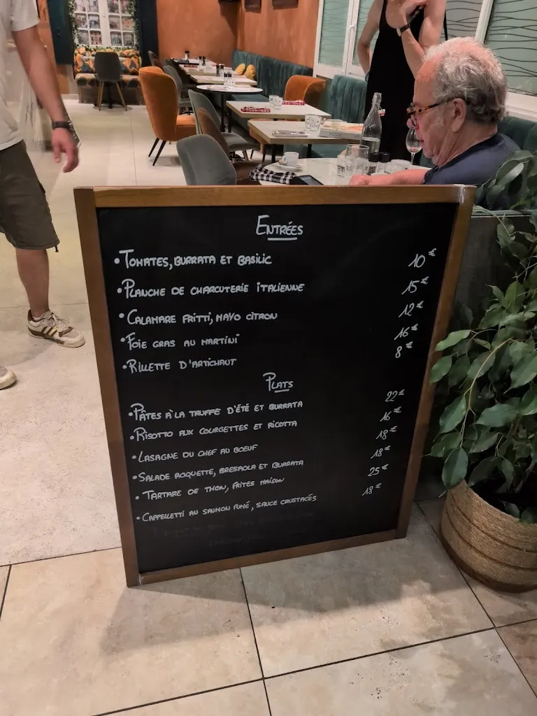 Richard_AMORE MIO - ARES _Ares_review