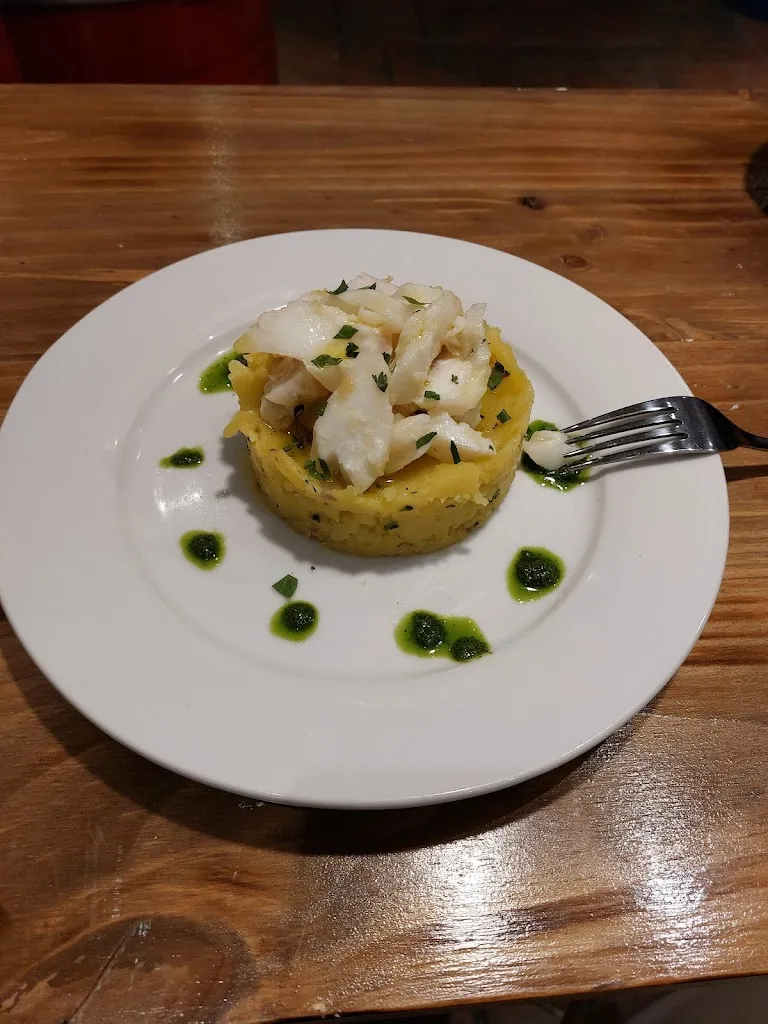 A Viktorov_Casa Leonora_Algeciras_review